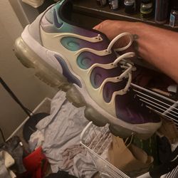 Nike vapor max size 11