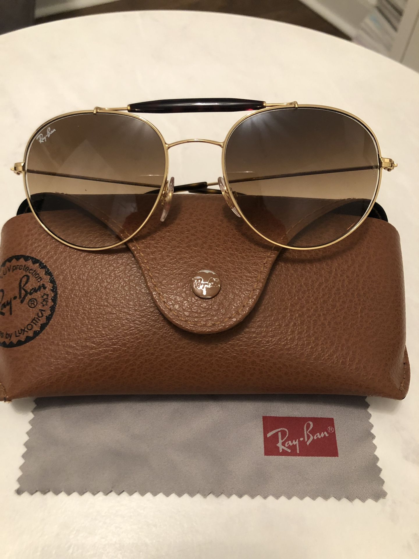 Authentic Ray-Ban Sunglass