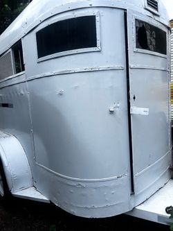 Horse trailer 2,000 OBO