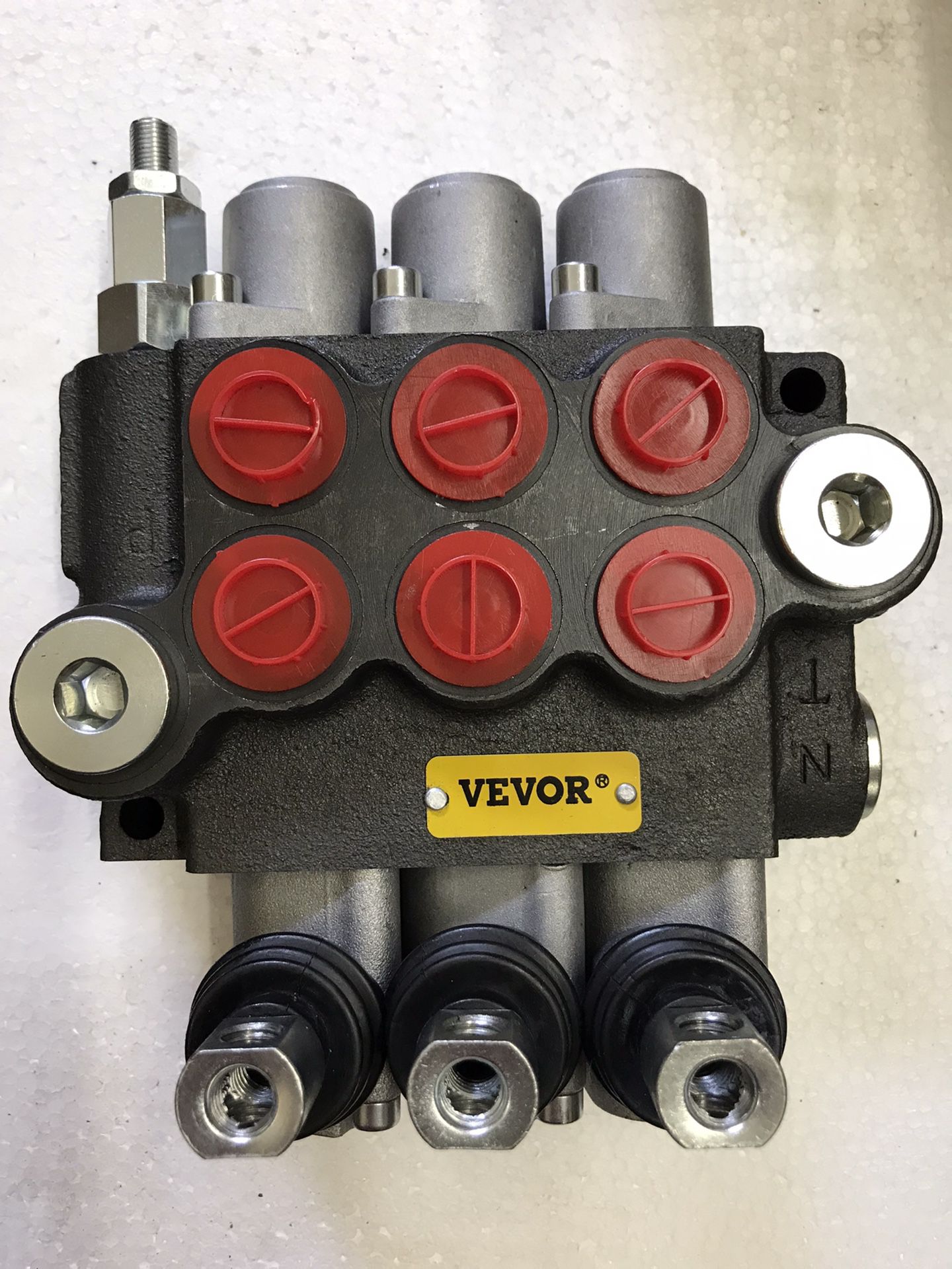 NEW! VEVOR 3 Spool Hydraulic Control Valve 11GPM Hydraulic Directional Control Valve Double Acting