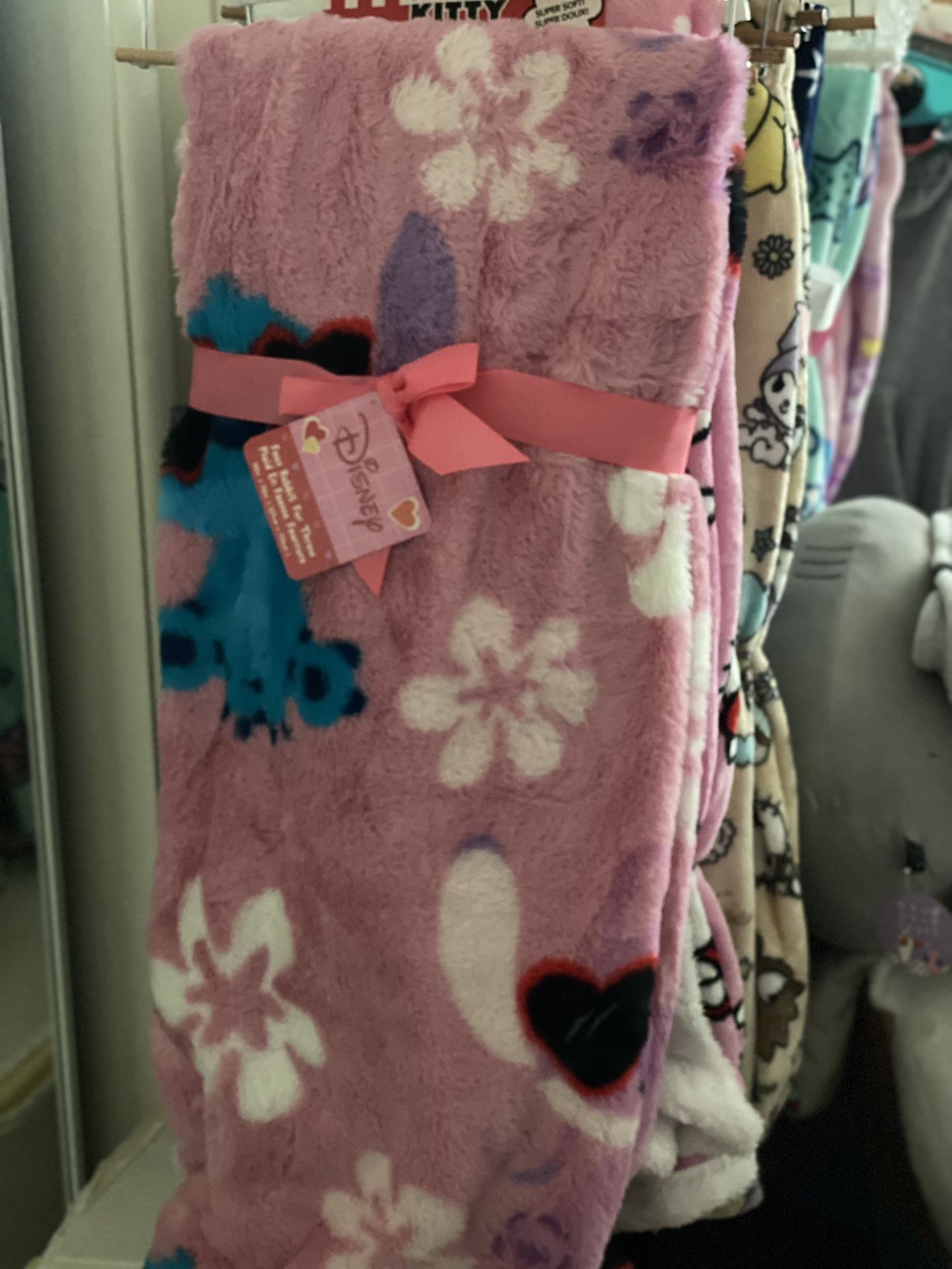 Stitch Valentines Blanket