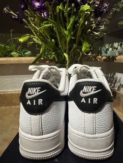 Size 11 Mens Air Force 1
