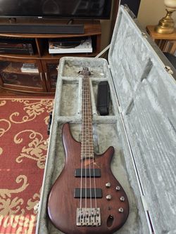 Bass And Amp Combo 🤘
