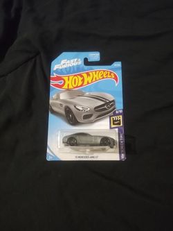 Hot Wheels 15 Mercedes AMG GT