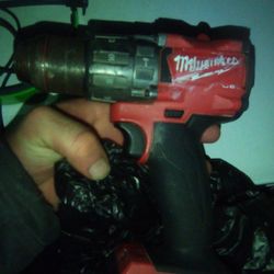 20v Milwaukee Drill 