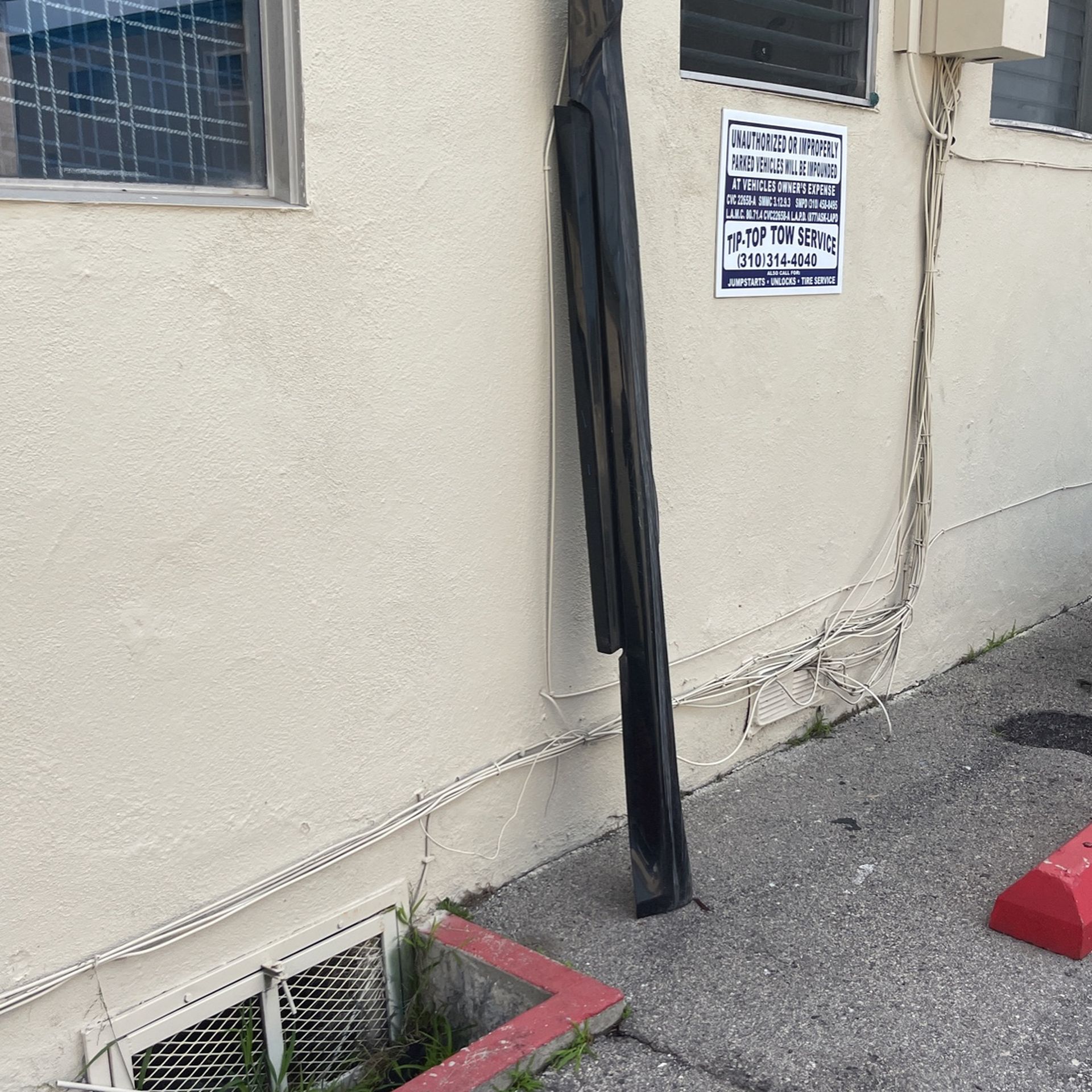 2010-2013 Infiniti g 37 Passenger rocker panel