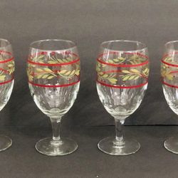 Royal Norfolk Holiday Berry Goblets Set of 4