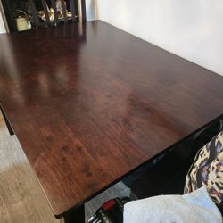 Dining Table And 4 Matching Chairs Set