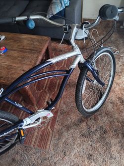 Schwinn Jaguar Beach Cruiser for Sale in San Diego, CA OfferUp