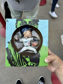 Ohtani Pitching Bobble Head (looking For Trade)