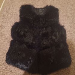 Saks Fifth  Avenue never worn over 2 l0.00