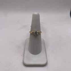 14kt Gold Engagement Style Ring