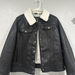 Levi's Women's Classic Faux Leather Trucker Jacket with Sherpa Lining