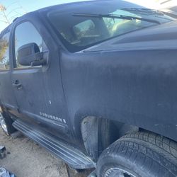 2008 Chevy Suburban Chevy Colorado Honda H22