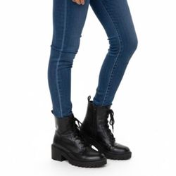 Universal Thread Women’s Brie Grunge Chunky Boot Heel Zipper Black 8 