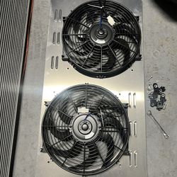 14” electric fans (2) NEW