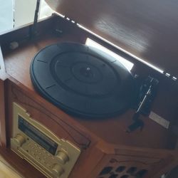 Record Player/Radio/CD Player/Tape Deck