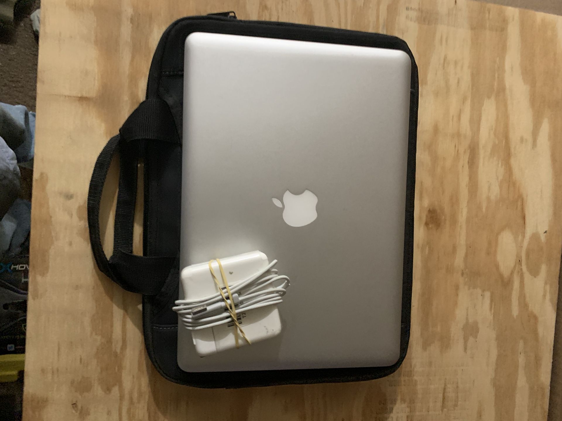 Vintage MacBook Pro 13” 