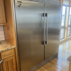 Refrigerator Freezer