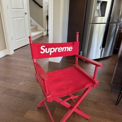 Supreme Chair