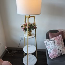 2-in-1 Faux Marble Floor Lamp With Shelves