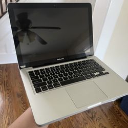 2013 Mackbook Pro  $100