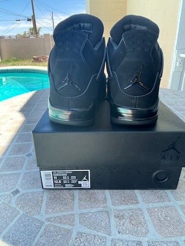 JORDAN BLACK CAT..SIZE 11 NEW WITH BOX