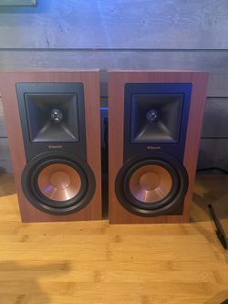 Klipsch bookshelf Pair Speakers
