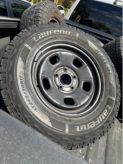 4 5 lug 17 inch rims ram 1500