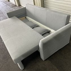 AMAZING SOFA WITH PULL OUT BED PLUS BIG STORAGE 