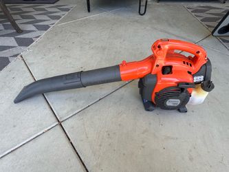 Husqvarna 125b gas leaf blower