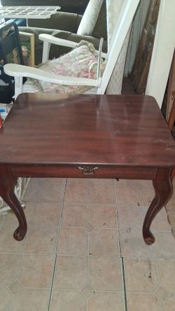 $40 Wood End Table