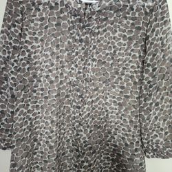 Banana Republic Women's Taupe Blouse - Size Medium
