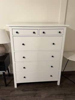 Dresser for sale. $130