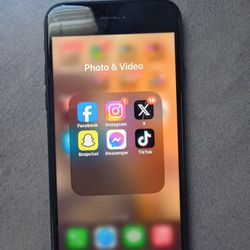 iPhone SE with TikTok (Unlocked)
