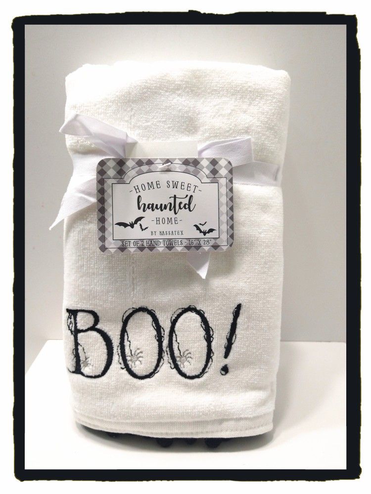 Set of 2 White 🕸️ BOO 🕸️ Hand Towels  - 16" x 28"  *NWT*