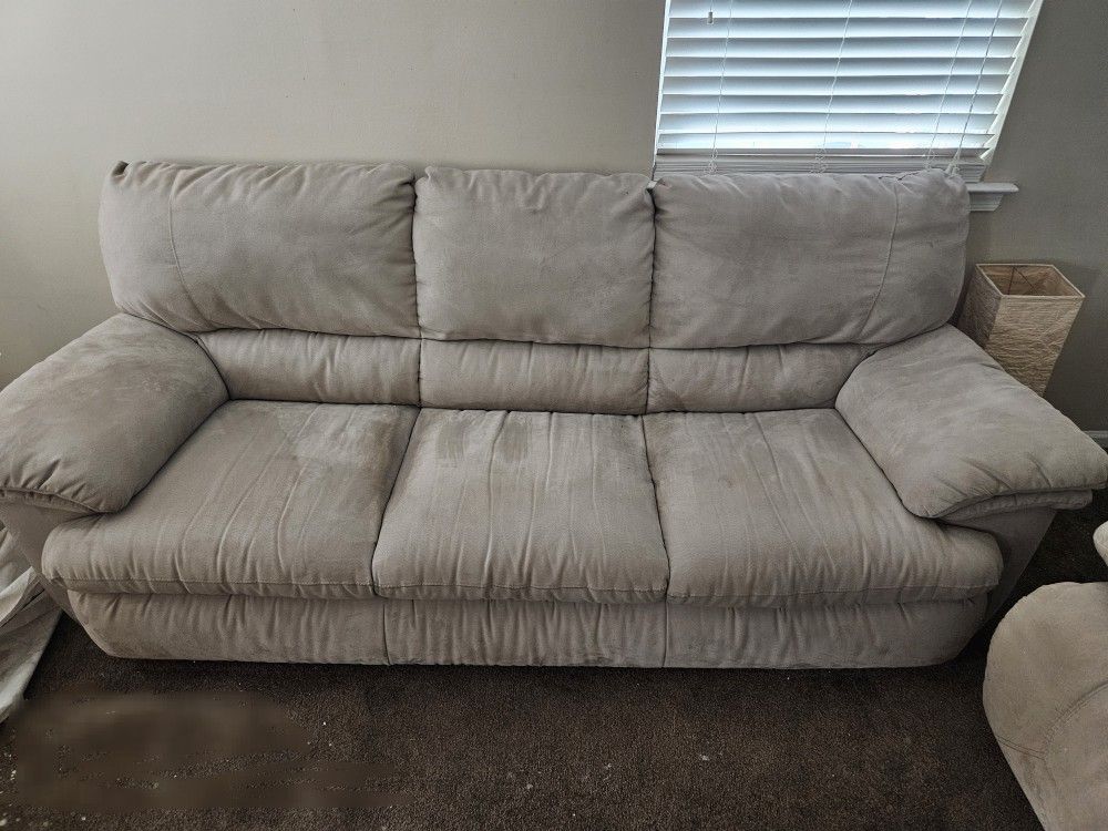 Couch / Sofa Set FREE