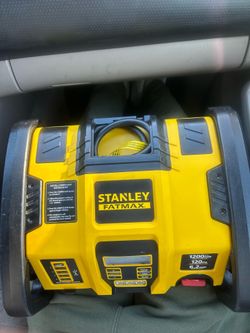 Stanley FATMAX Jump starter