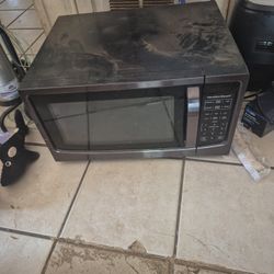 Microwave Brand New 