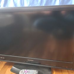 32 Inch Sylvania Flat Screen With Universal Remote