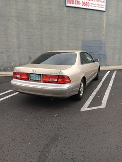 1999 Lexus ES 300