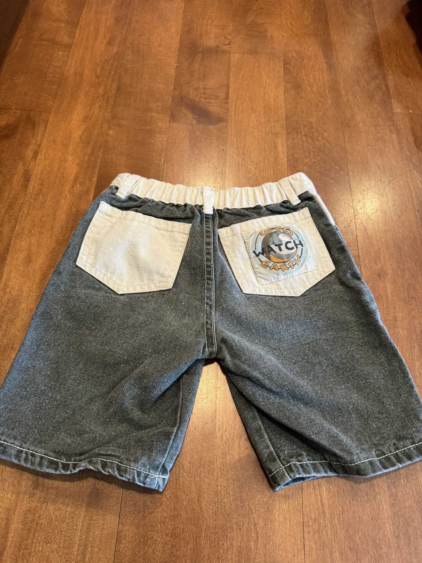 Boys Vintage Guess Shorts Shipping Avaialbe 