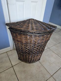 Wicker Hamper