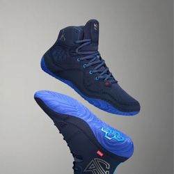 Wrestling shoes NEW
