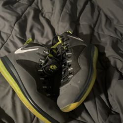 Nike shoes, black and green