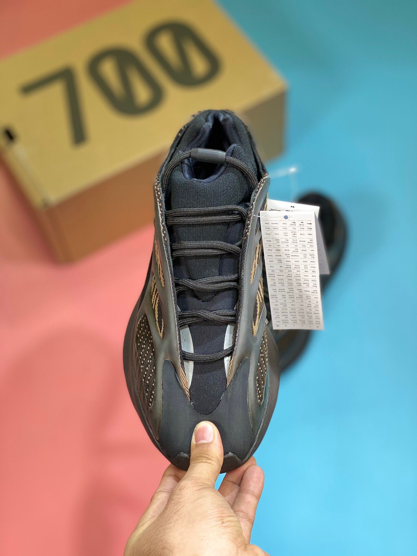 Adidas Yeezy Coconut 700V3 "Azael"