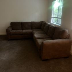L Sofa For Sale . 