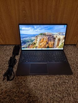 Dell Inspiron 5515 School / Work Touchscreen Laptop Windows 11 Home