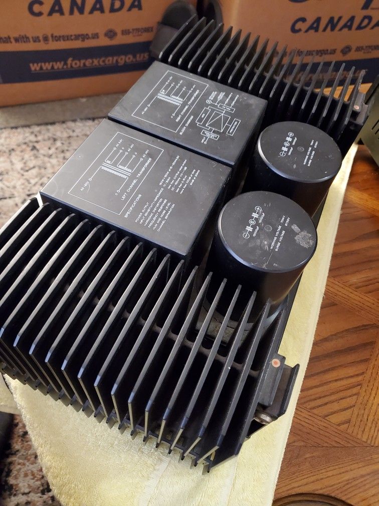 Mitsubishi DA-A15DC power amplifier