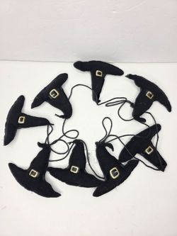 Black Felt Witch Hat Halloween Garland